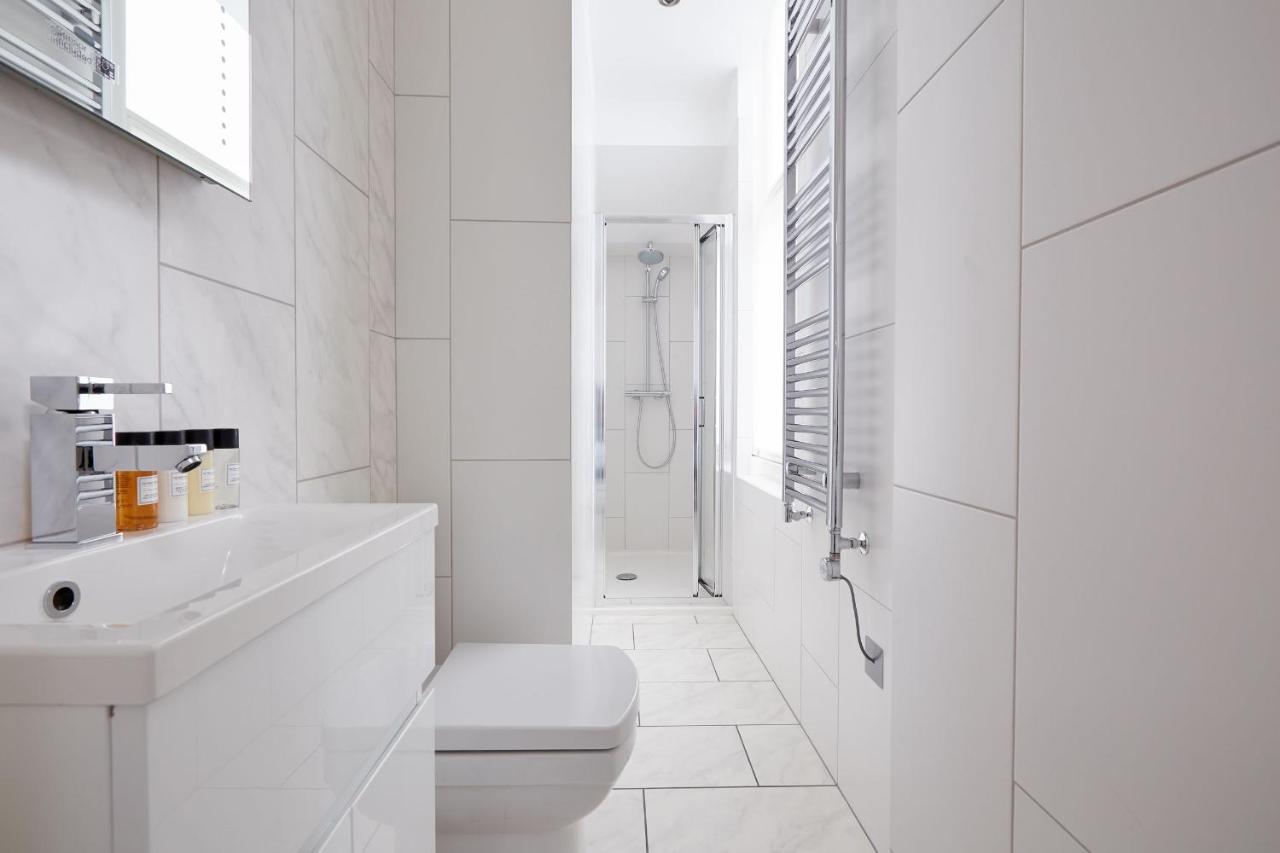 2Vh Virginia House, 31 Bloomsbury Way By City Living London Ngoại thất bức ảnh